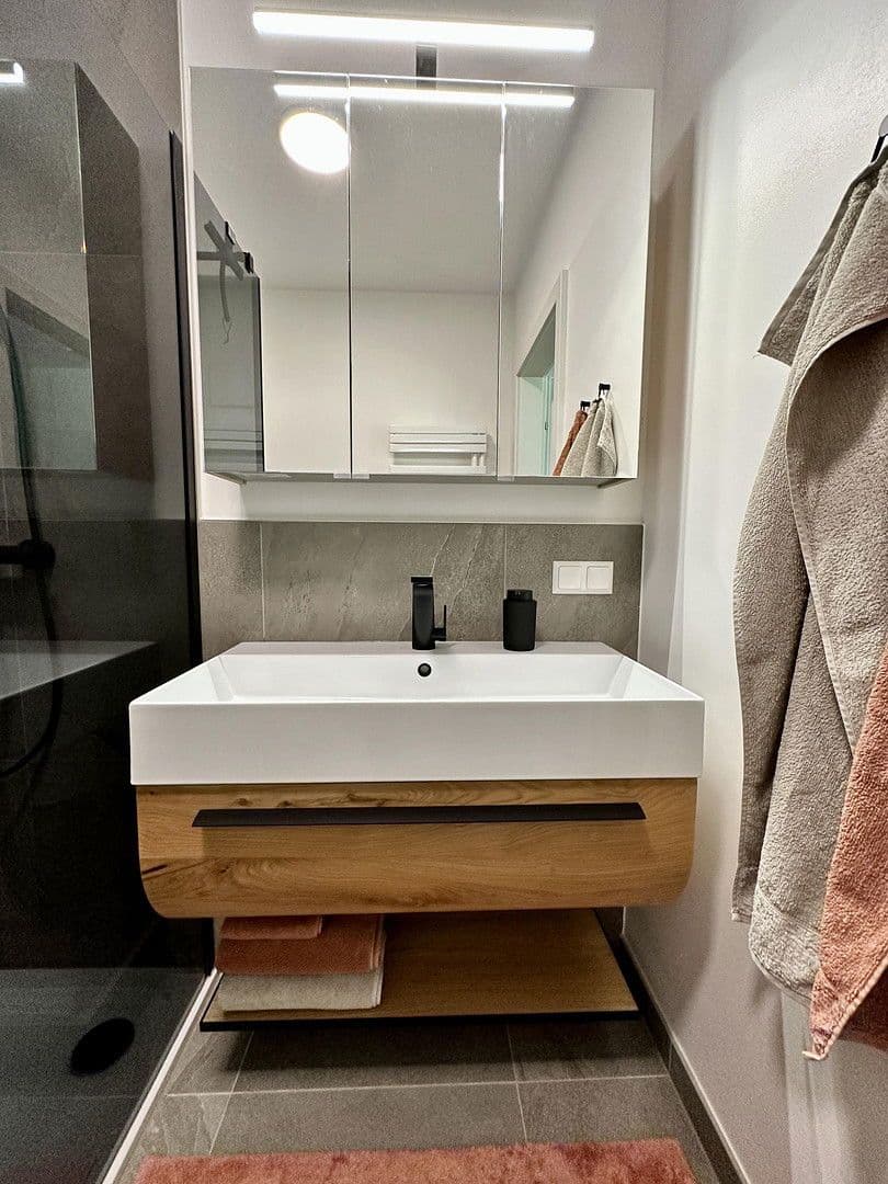 Predaj bytu 2-izbový 49 m², Hauptmann-Eglseer-Straße 9, Velden am Wörthersee, Korutánsko Predaj bytu 2-izbový 49 m², Hauptmann-Eglseer-Straße 9, Velden am Wörthersee, Korutánsko