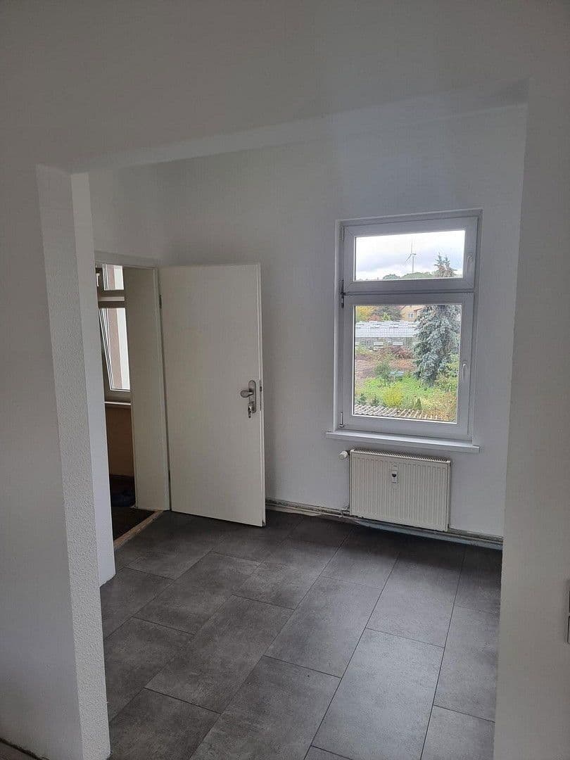 Prenájom bytu 2-izbový 35 m², Adolf-Reichwein-Str. 11, Werneuchen, Brandenbursko Prenájom bytu 2-izbový 35 m², Adolf-Reichwein-Str. 11, Werneuchen, Brandenbursko