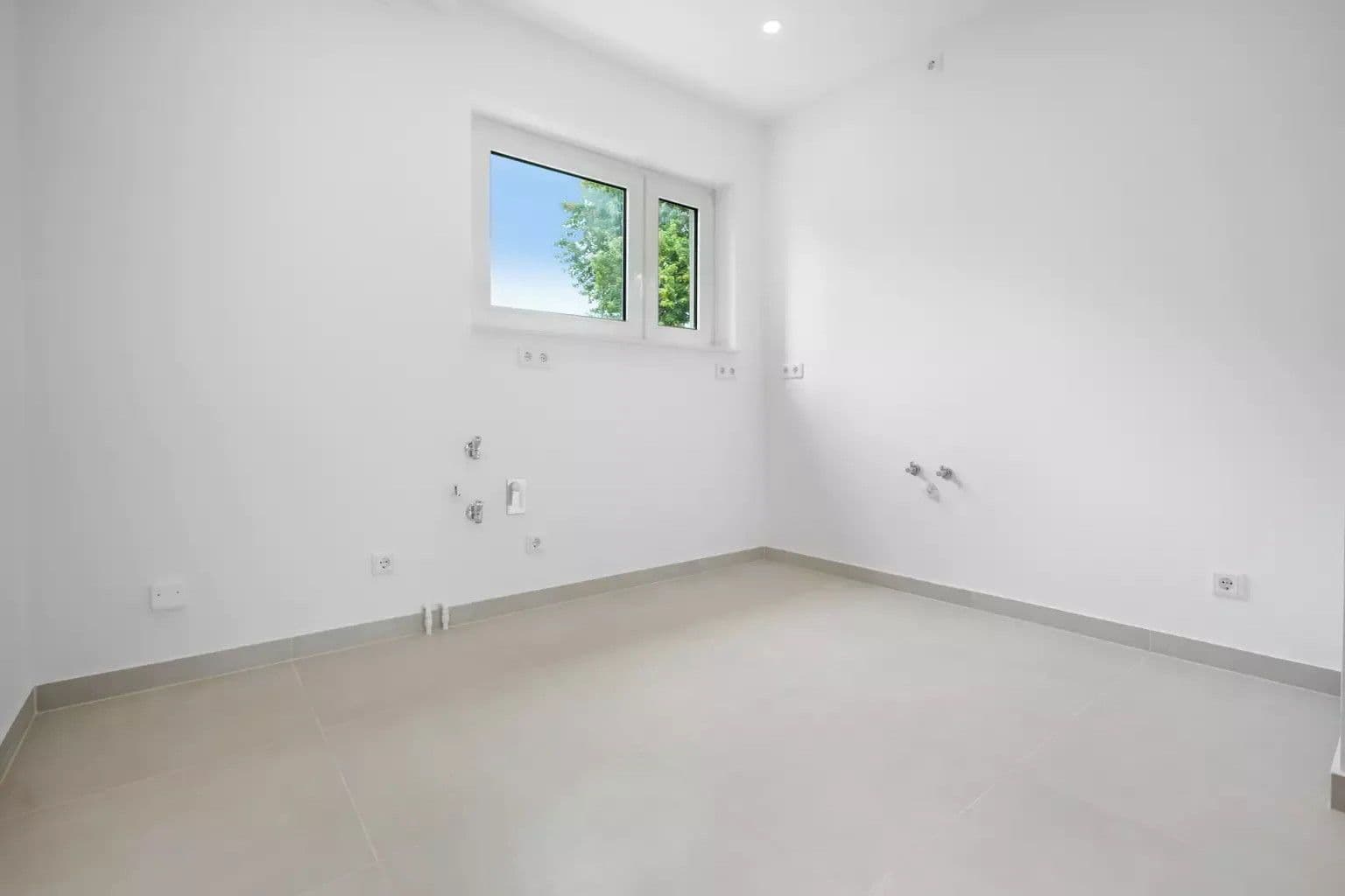 Prenájom bytu 3-izbový 58 m², Friedrich-Wagenfeld-Straße, Bremen, Brémy Prenájom bytu 3-izbový 58 m², Friedrich-Wagenfeld-Straße, Bremen, Brémy