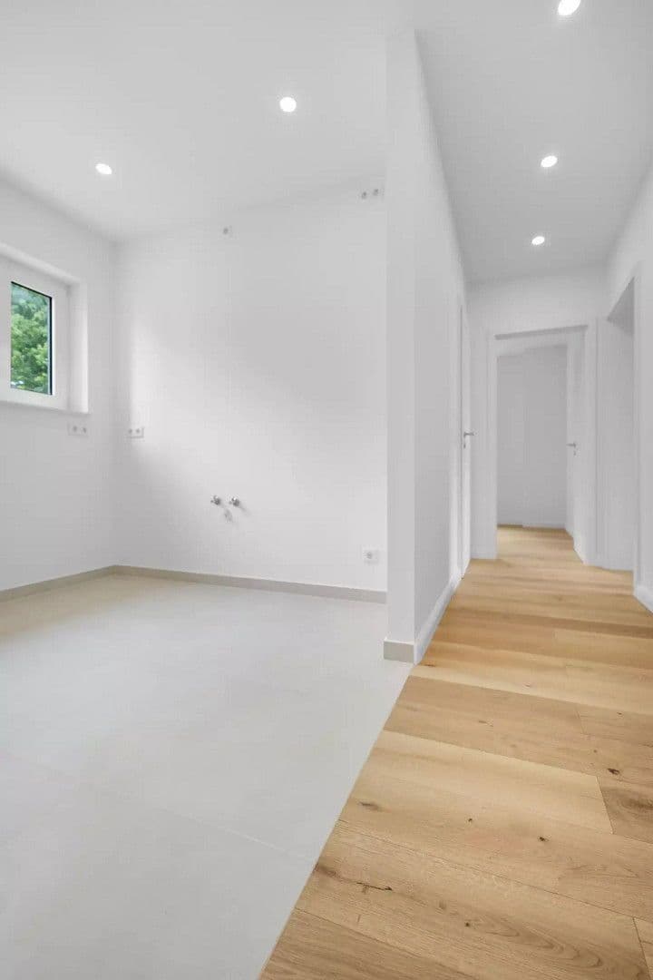 Prenájom bytu 3-izbový 58 m², Friedrich-Wagenfeld-Straße, Bremen, Brémy Prenájom bytu 3-izbový 58 m², Friedrich-Wagenfeld-Straße, Bremen, Brémy