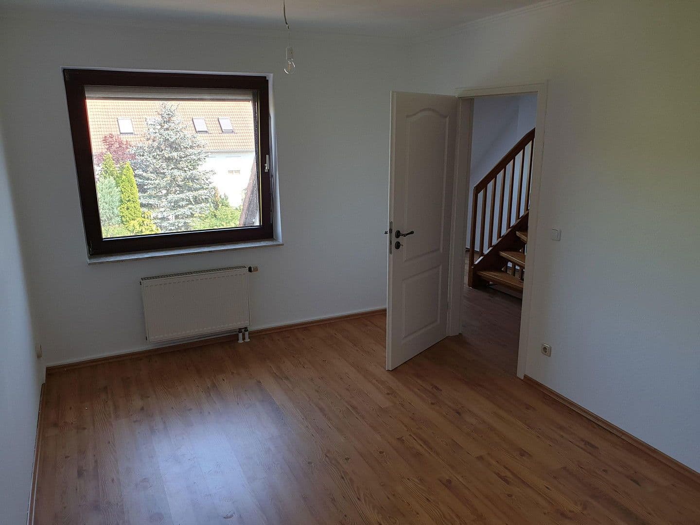 Prenájom domu 114 m², pozemek 210 m², Finsterwalder Str.20, Eberswalde, Brandenbursko Prenájom domu 114 m², pozemek 210 m², Finsterwalder Str.20, Eberswalde, Brandenbursko