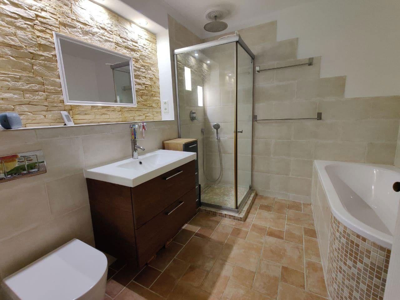 Prenájom domu 114 m², pozemek 210 m², Finsterwalder Str.20, Eberswalde, Brandenbursko Prenájom domu 114 m², pozemek 210 m², Finsterwalder Str.20, Eberswalde, Brandenbursko