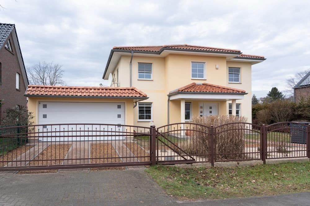 Predaj domu 171 m², pozemek 1.264 m², Teltow, Brandenbursko Predaj domu 171 m², pozemek 1.264 m², Teltow, Brandenbursko