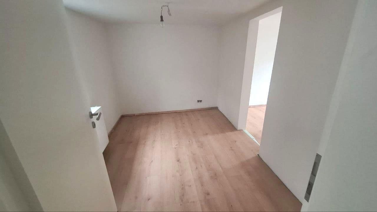 Predaj domu 92 m², pozemek 133 m², Hauptstraße 45, Oberheimbach, Porýnie-Falcko Predaj domu 92 m², pozemek 133 m², Hauptstraße 45, Oberheimbach, Porýnie-Falcko