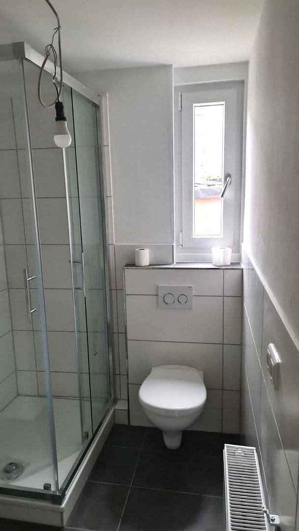 Predaj domu 92 m², pozemek 133 m², Hauptstraße 45, Oberheimbach, Porýnie-Falcko Predaj domu 92 m², pozemek 133 m², Hauptstraße 45, Oberheimbach, Porýnie-Falcko