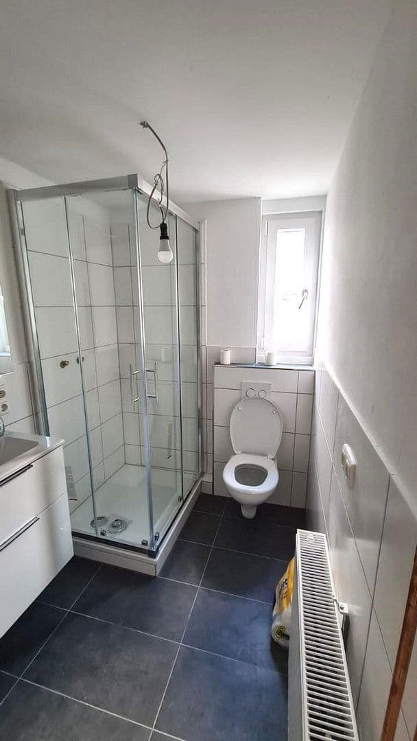 Predaj domu 92 m², pozemek 133 m², Hauptstraße 45, Oberheimbach, Porýnie-Falcko Predaj domu 92 m², pozemek 133 m², Hauptstraße 45, Oberheimbach, Porýnie-Falcko