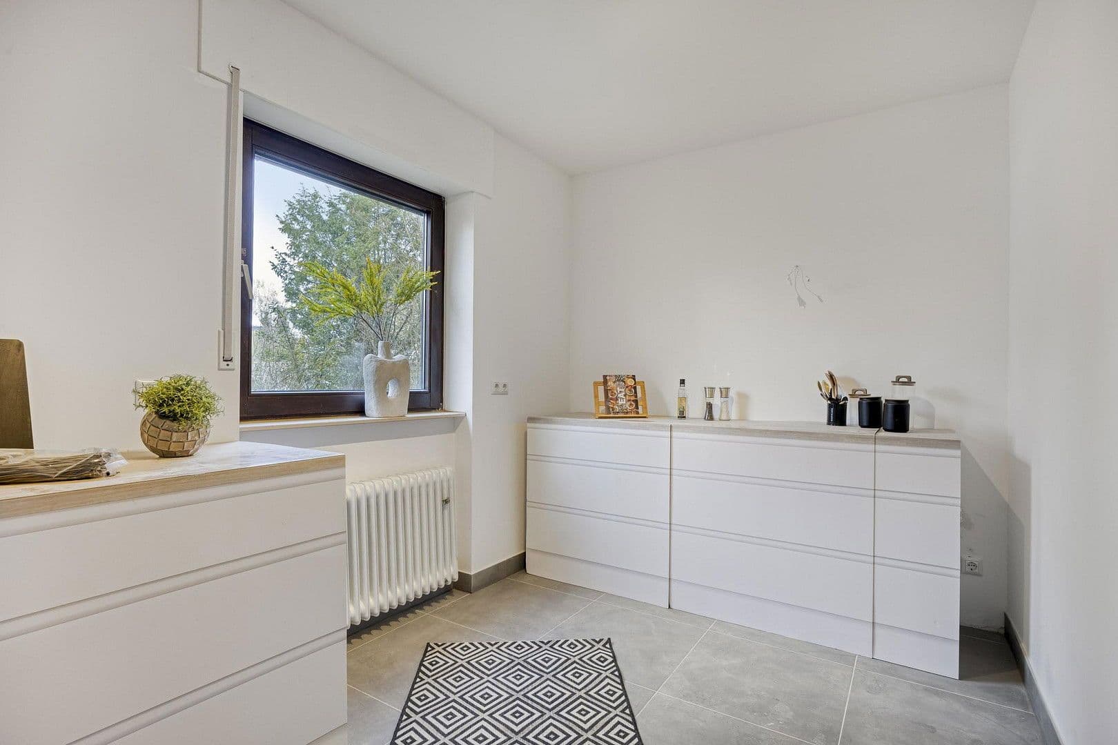 Predaj bytu 3-izbový 84 m², Meerbusch, Severné Porýnie - Westfálsko Predaj bytu 3-izbový 84 m², Meerbusch, Severné Porýnie - Westfálsko