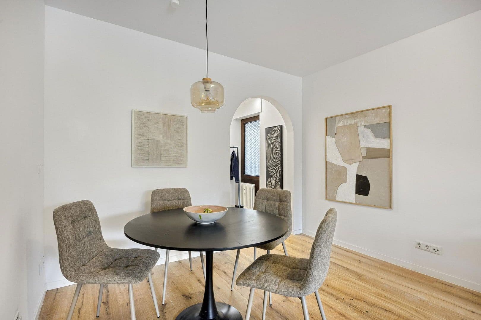 Predaj bytu 3-izbový 84 m², Meerbusch, Severné Porýnie - Westfálsko Predaj bytu 3-izbový 84 m², Meerbusch, Severné Porýnie - Westfálsko