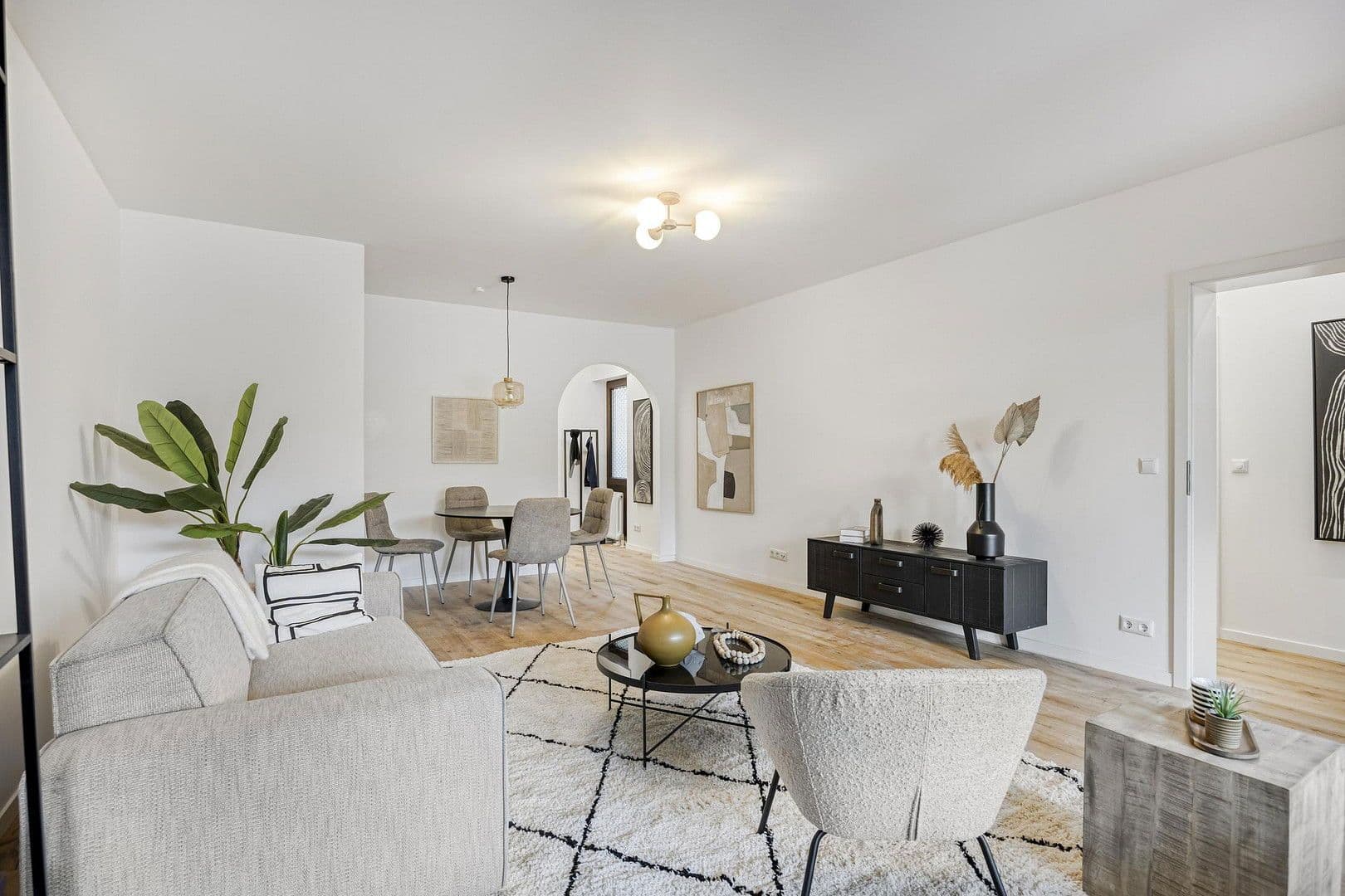 Predaj bytu 3-izbový 84 m², Meerbusch, Severné Porýnie - Westfálsko Predaj bytu 3-izbový 84 m², Meerbusch, Severné Porýnie - Westfálsko