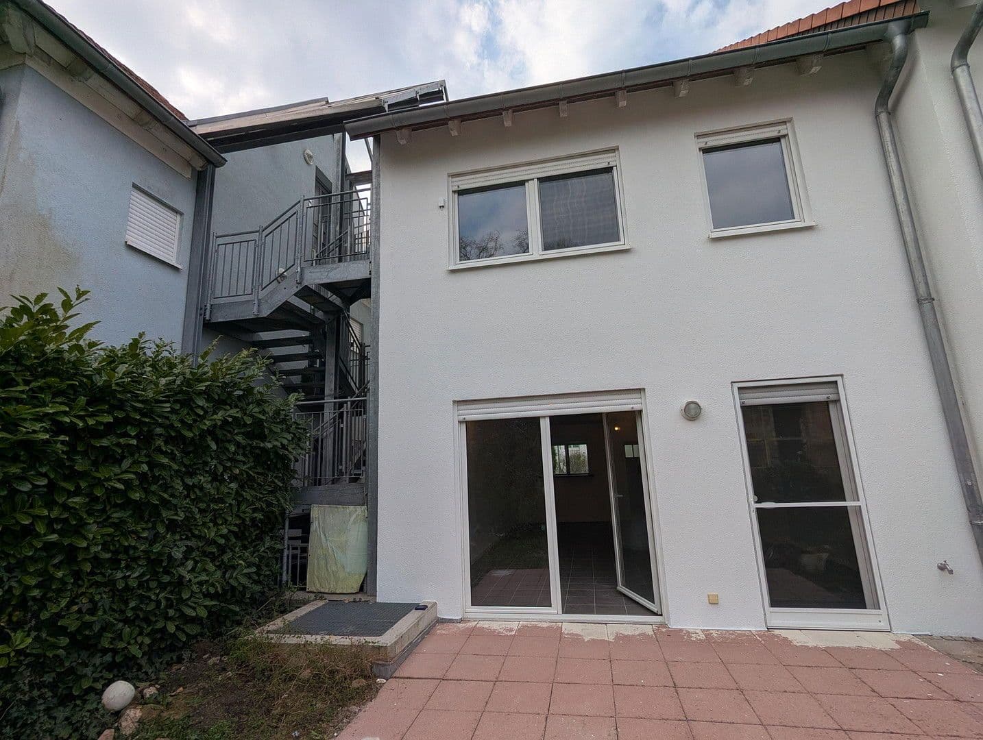 Prenájom domu 155 m², pozemek 180 m², Am Weißen Haus 45, Neustadt Mußbach, Porýnie-Falcko Prenájom domu 155 m², pozemek 180 m², Am Weißen Haus 45, Neustadt Mußbach, Porýnie-Falcko