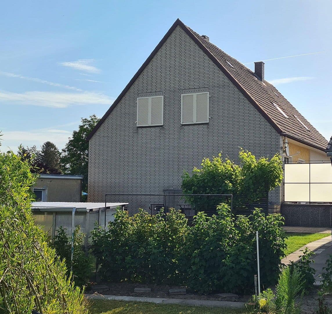 Predaj domu 95 m², pozemek 370 m², Schellerten, Dolné Sasko Predaj domu 95 m², pozemek 370 m², Schellerten, Dolné Sasko