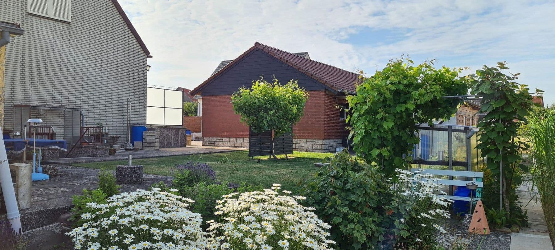 Predaj domu 95 m², pozemek 370 m², Schellerten, Dolné Sasko Predaj domu 95 m², pozemek 370 m², Schellerten, Dolné Sasko