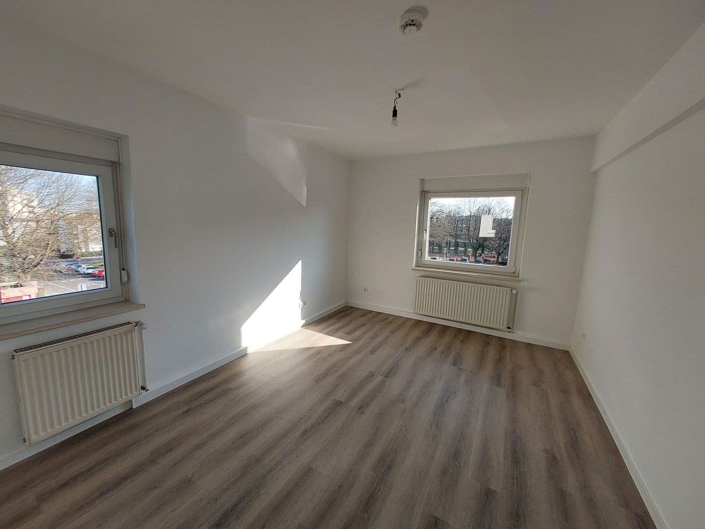 Prenájom bytu 3-izbový 72 m², Steinhäuser Straße, Friedberg (Hessen), Hesensko Prenájom bytu 3-izbový 72 m², Steinhäuser Straße, Friedberg (Hessen), Hesensko