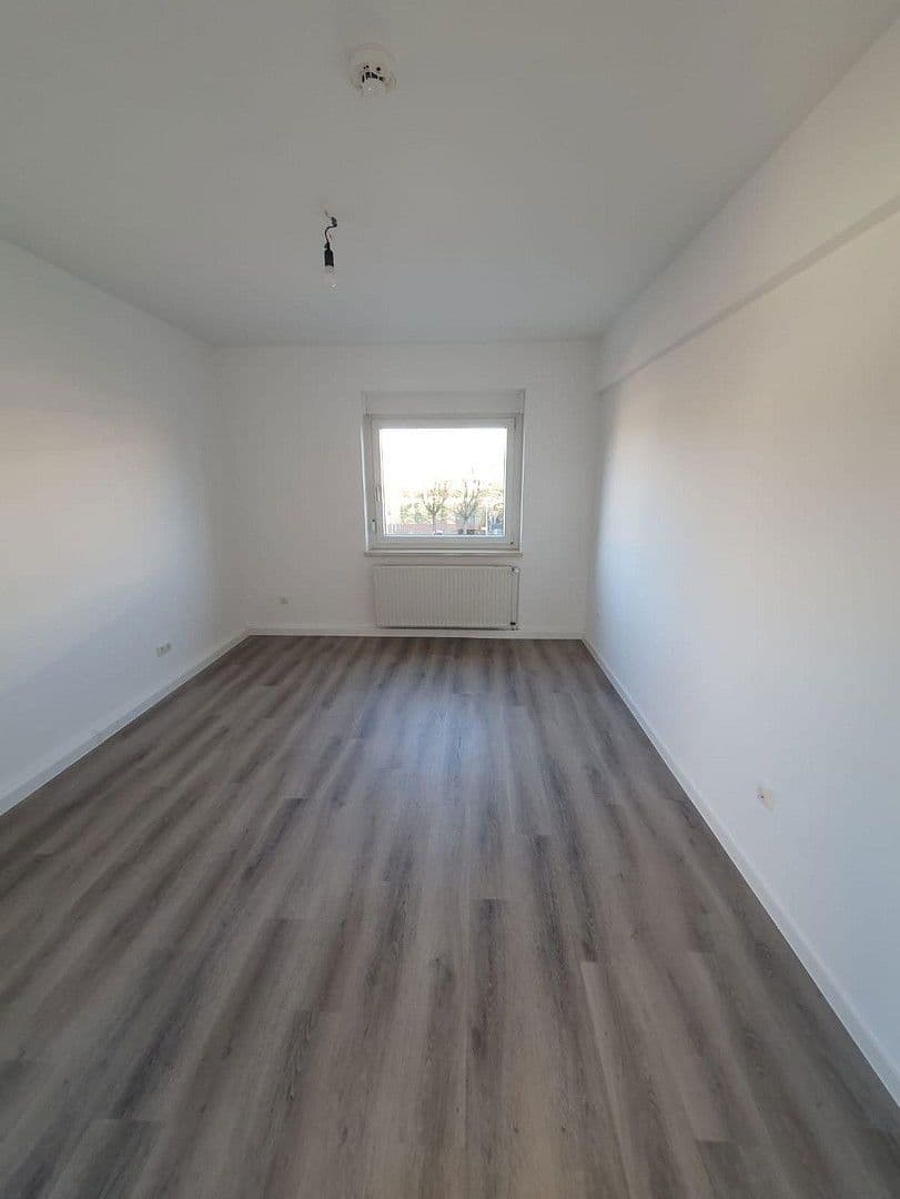 Prenájom bytu 3-izbový 72 m², Steinhäuser Straße, Friedberg (Hessen), Hesensko Prenájom bytu 3-izbový 72 m², Steinhäuser Straße, Friedberg (Hessen), Hesensko