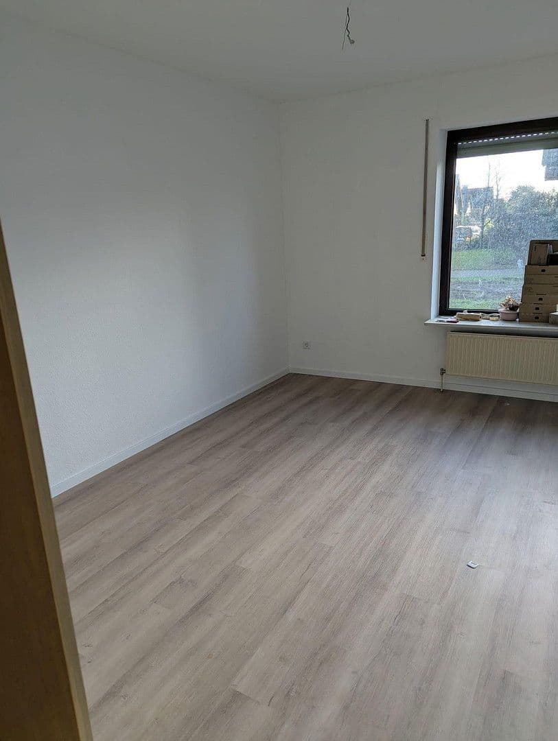 Prenájom domu 140 m², pozemek 850 m², Am Heidland 24, Schlangen, Severné Porýnie - Westfálsko Prenájom domu 140 m², pozemek 850 m², Am Heidland 24, Schlangen, Severné Porýnie - Westfálsko
