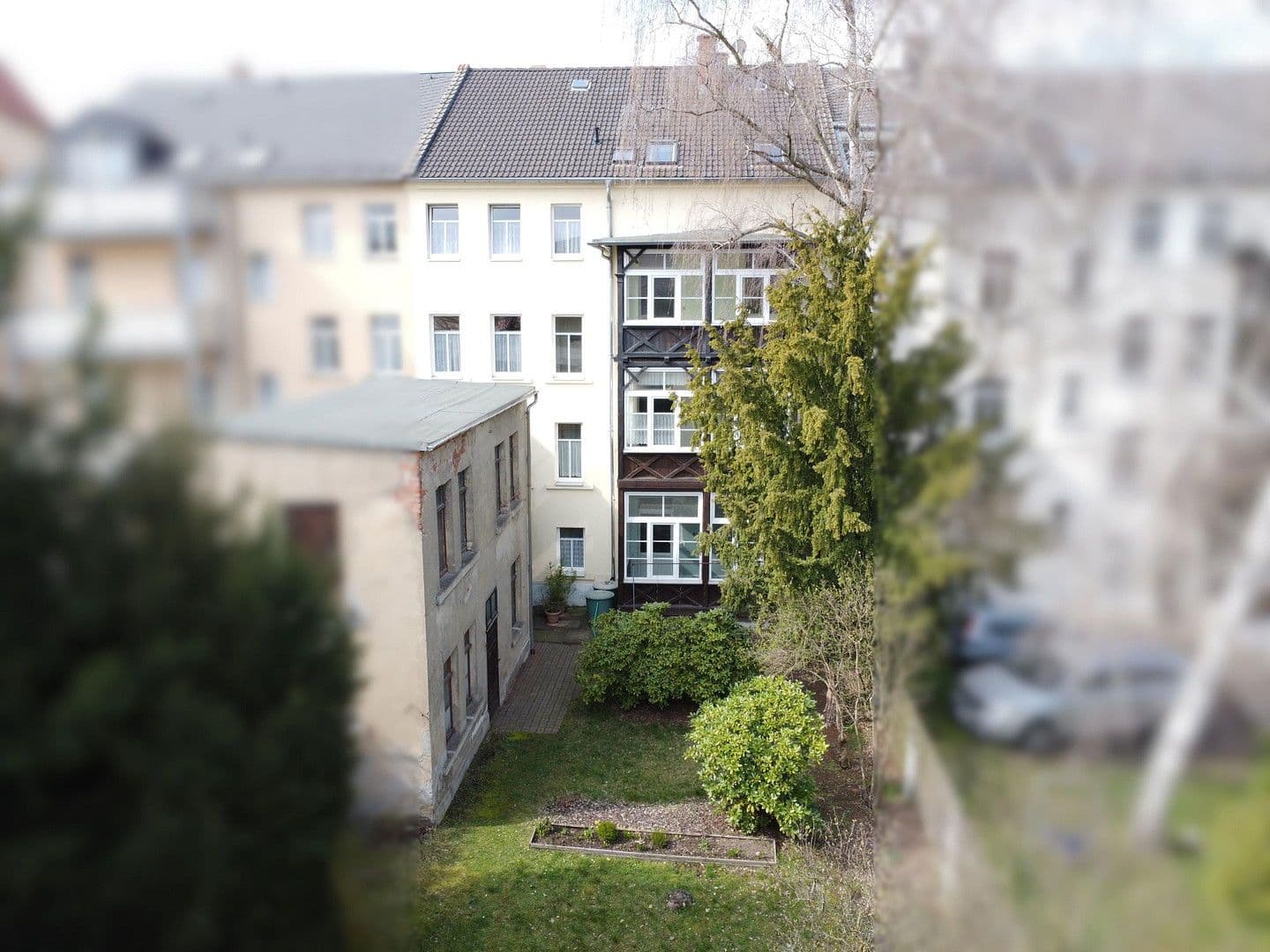 Predaj domu 360 m², pozemek 480 m², Glauchau, Sasko Predaj domu 360 m², pozemek 480 m², Glauchau, Sasko