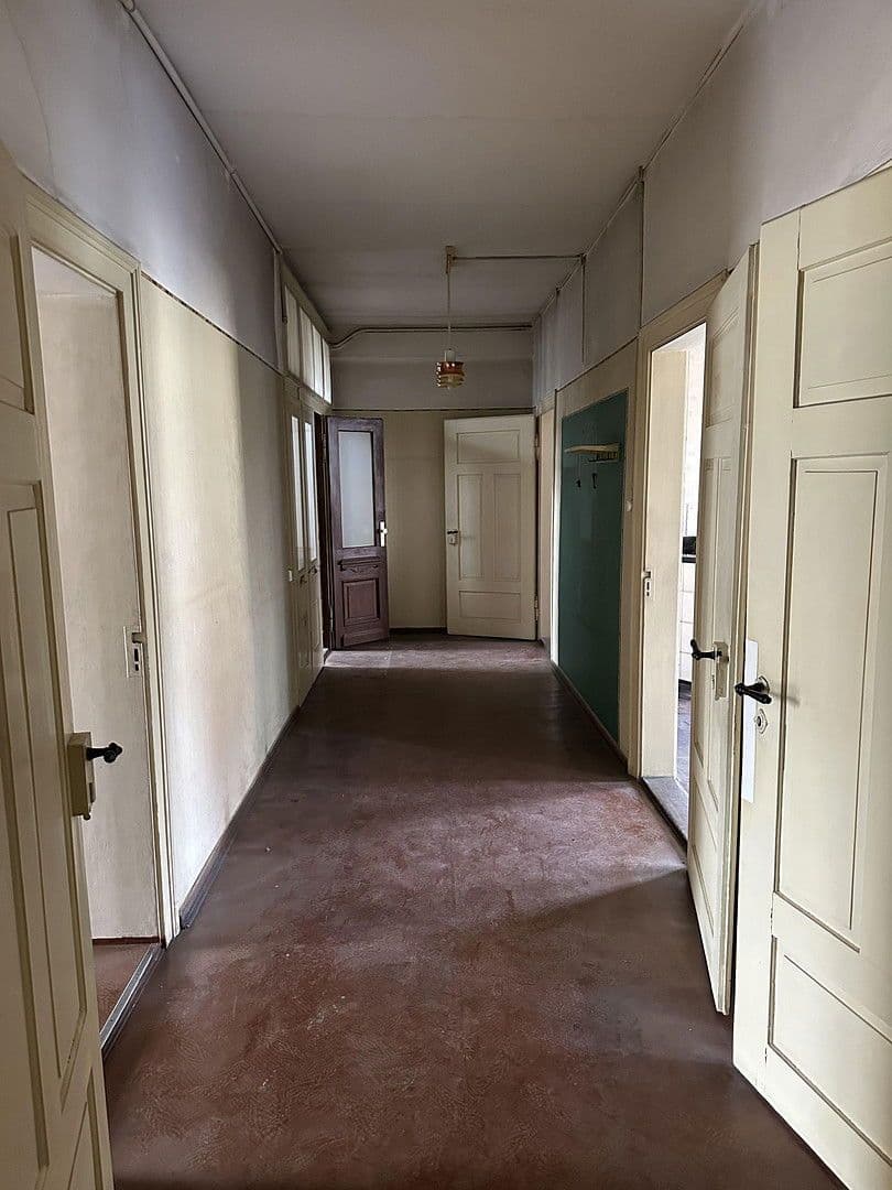 Predaj domu 360 m², pozemek 480 m², Glauchau, Sasko Predaj domu 360 m², pozemek 480 m², Glauchau, Sasko