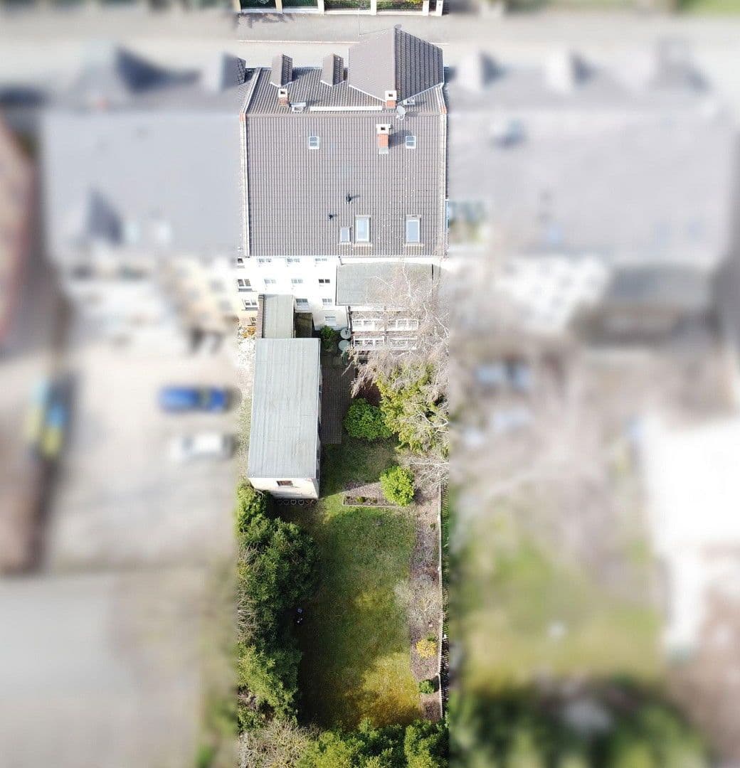 Predaj domu 360 m², pozemek 480 m², Glauchau, Sasko Predaj domu 360 m², pozemek 480 m², Glauchau, Sasko