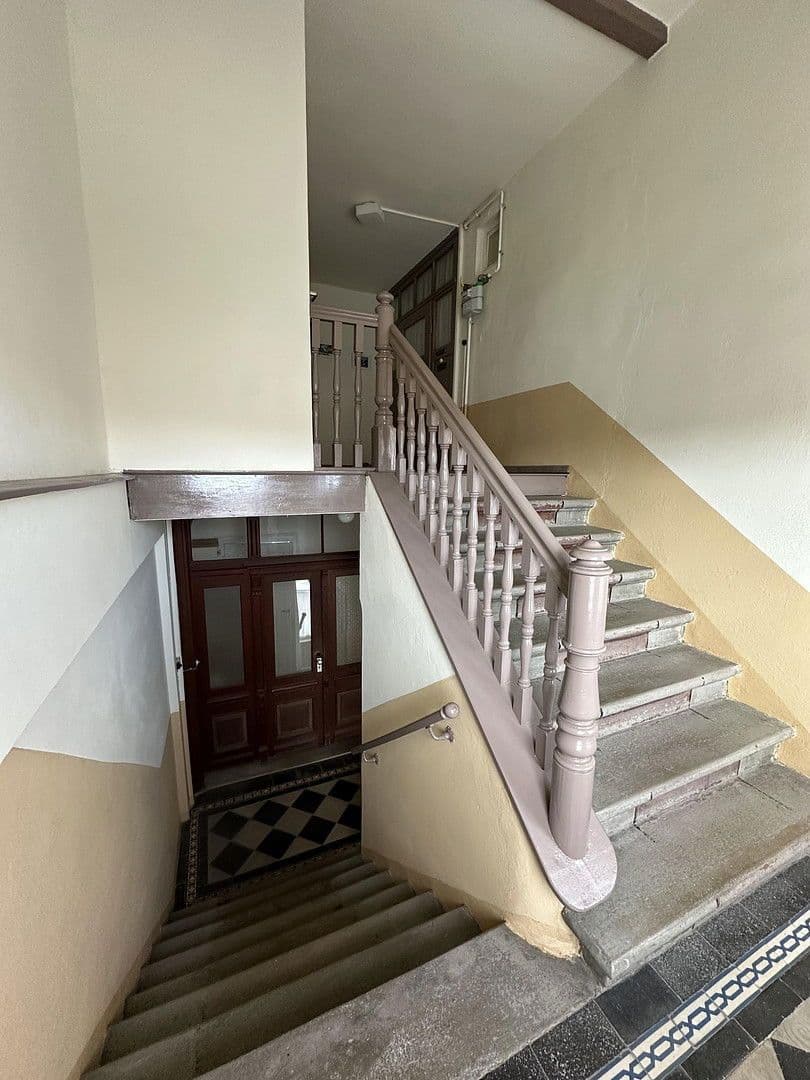 Predaj domu 360 m², pozemek 480 m², Glauchau, Sasko Predaj domu 360 m², pozemek 480 m², Glauchau, Sasko