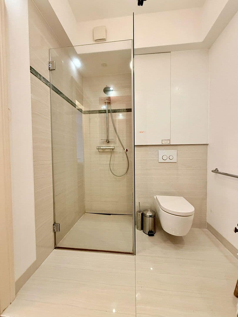 Predaj bytu 2-izbový 40 m², Berlin, Berlín Predaj bytu 2-izbový 40 m², Berlin, Berlín