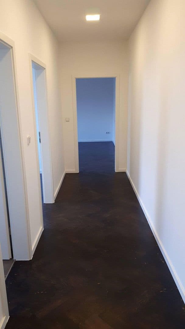 Prenájom bytu 2-izbový 58 m², Dresdener Str. 18, Spremberg, Brandenbursko Prenájom bytu 2-izbový 58 m², Dresdener Str. 18, Spremberg, Brandenbursko