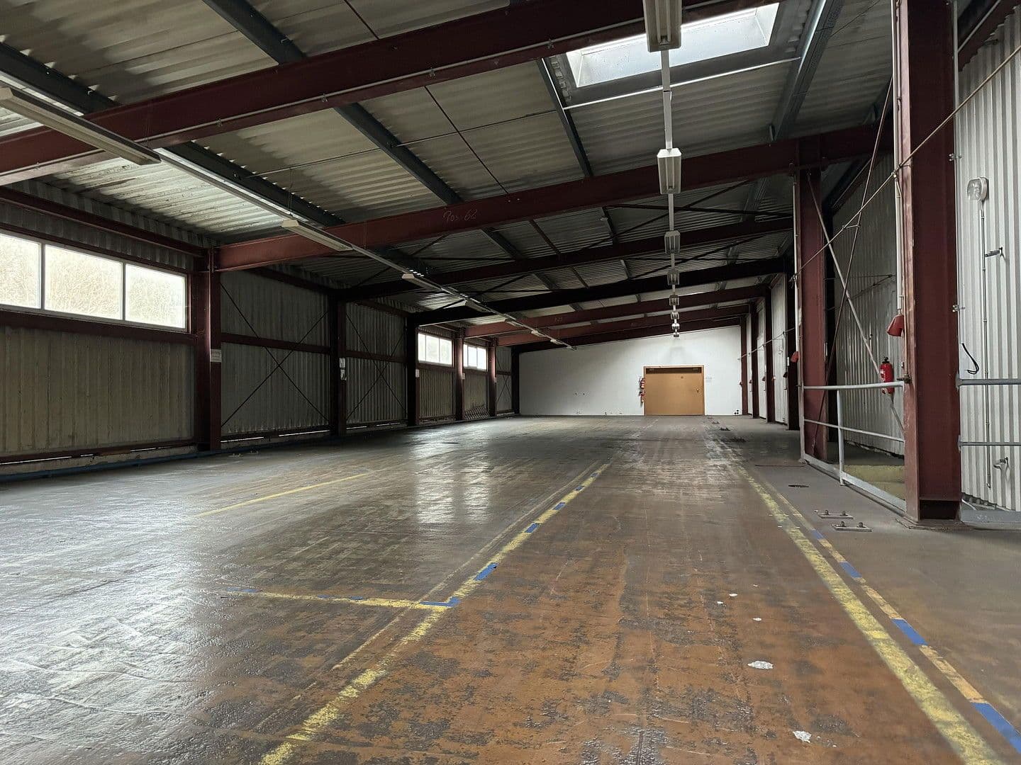 Prenájom nebytového priestoru 9.700 m², Großrückerswalde, Sasko Prenájom nebytového priestoru 9.700 m², Großrückerswalde, Sasko