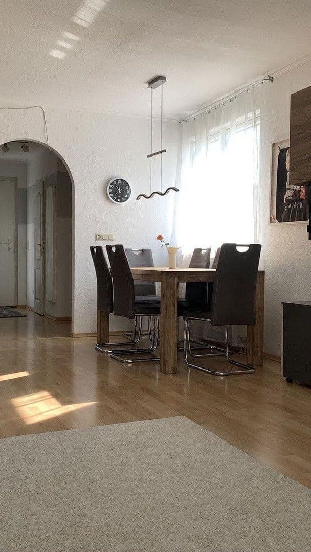Predaj domu 163 m², pozemek 181 m², Wiesloch, Bádensko-Wurttembersko Predaj domu 163 m², pozemek 181 m², Wiesloch, Bádensko-Wurttembersko