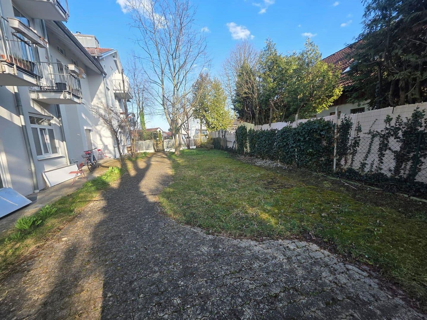 Predaj bytu 3-izbový 79 m², Münchnerstr. 3, Pliening, Bavorsko Predaj bytu 3-izbový 79 m², Münchnerstr. 3, Pliening, Bavorsko