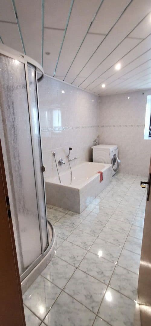 Predaj domu 200 m², pozemek 10.000 m², Kollberg 7, Röhrnbach, Bavorsko Predaj domu 200 m², pozemek 10.000 m², Kollberg 7, Röhrnbach, Bavorsko