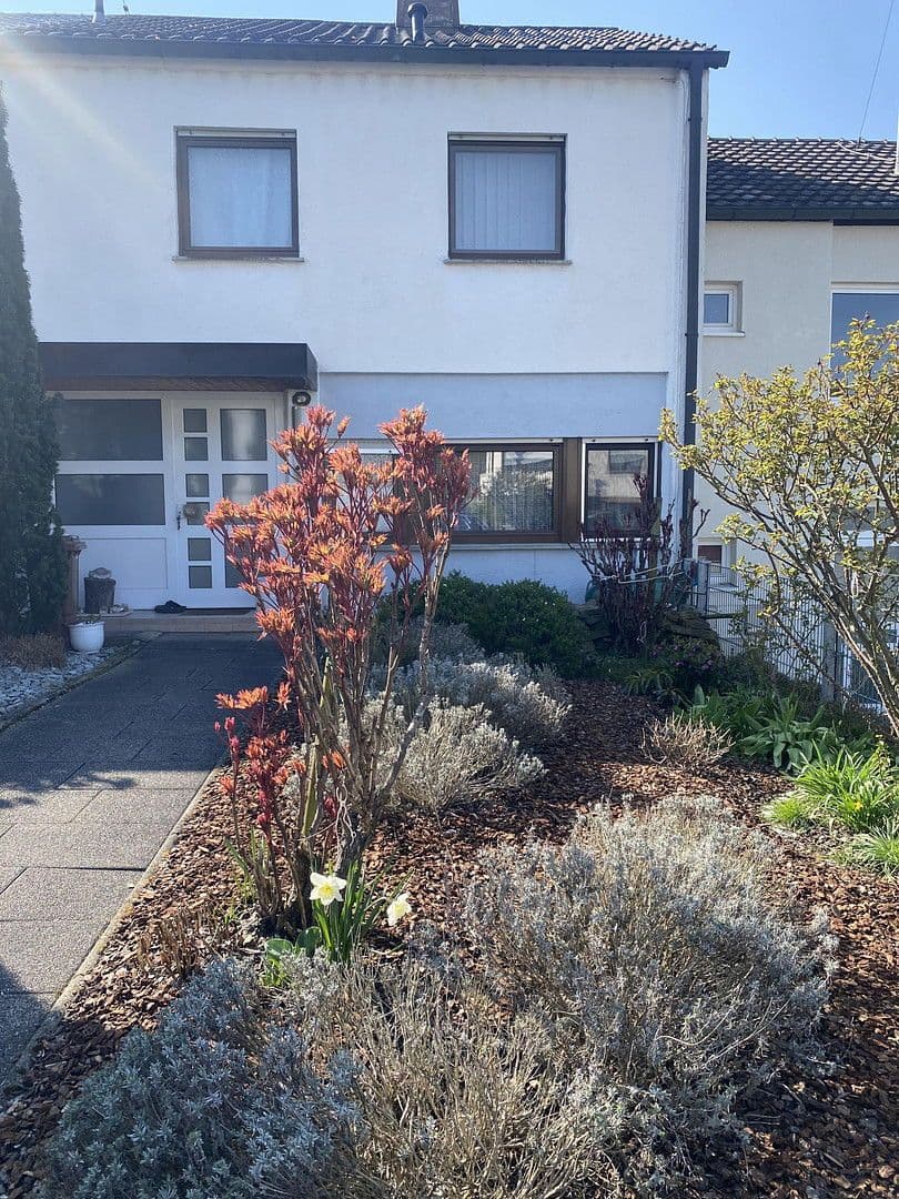 Predaj domu 82 m², pozemek 241 m², Remseck am Neckar, Bádensko-Wurttembersko Predaj domu 82 m², pozemek 241 m², Remseck am Neckar, Bádensko-Wurttembersko