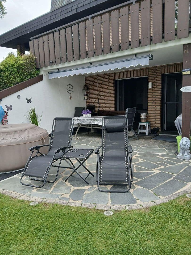 Prenájom bytu 2-izbový 77 m², Balve, Severné Porýnie - Westfálsko Prenájom bytu 2-izbový 77 m², Balve, Severné Porýnie - Westfálsko