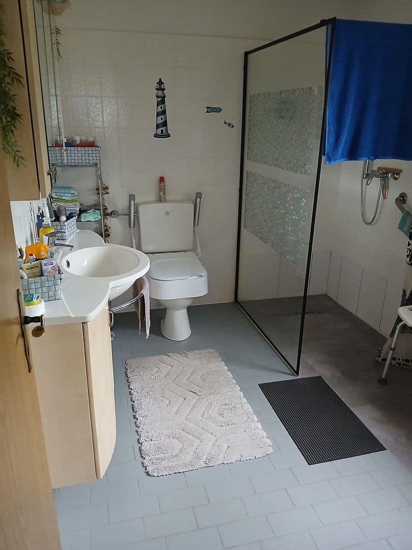 Prenájom bytu 2-izbový 77 m², Balve, Severné Porýnie - Westfálsko Prenájom bytu 2-izbový 77 m², Balve, Severné Porýnie - Westfálsko