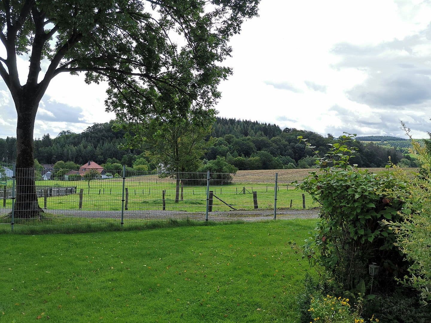 Prenájom bytu 2-izbový 77 m², Balve, Severné Porýnie - Westfálsko Prenájom bytu 2-izbový 77 m², Balve, Severné Porýnie - Westfálsko