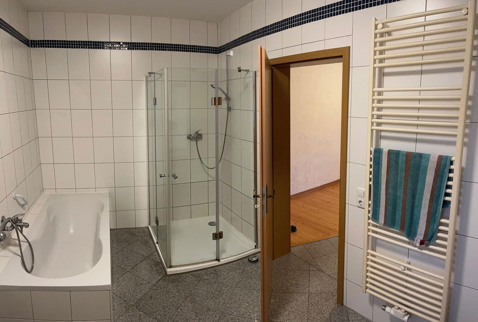 Predaj domu 120 m², pozemek 161 m², Hintergasse 21, Riedstadt, Hesensko Predaj domu 120 m², pozemek 161 m², Hintergasse 21, Riedstadt, Hesensko