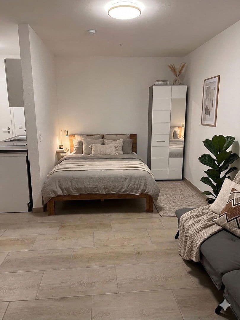 Prenájom bytu 1-izbový 36 m², Diez, Porýnie-Falcko Prenájom bytu 1-izbový 36 m², Diez, Porýnie-Falcko