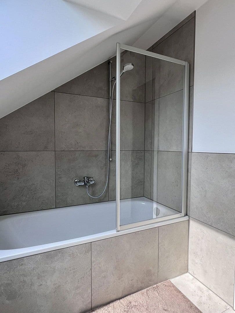 Prenájom bytu 2-izbový 65 m², Langenbach, Bavorsko Prenájom bytu 2-izbový 65 m², Langenbach, Bavorsko