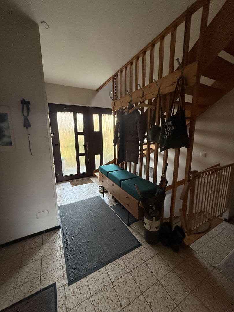 Predaj domu 168 m², pozemek 519 m², Reinbek, Šlezvicko-Holštajnsko Predaj domu 168 m², pozemek 519 m², Reinbek, Šlezvicko-Holštajnsko