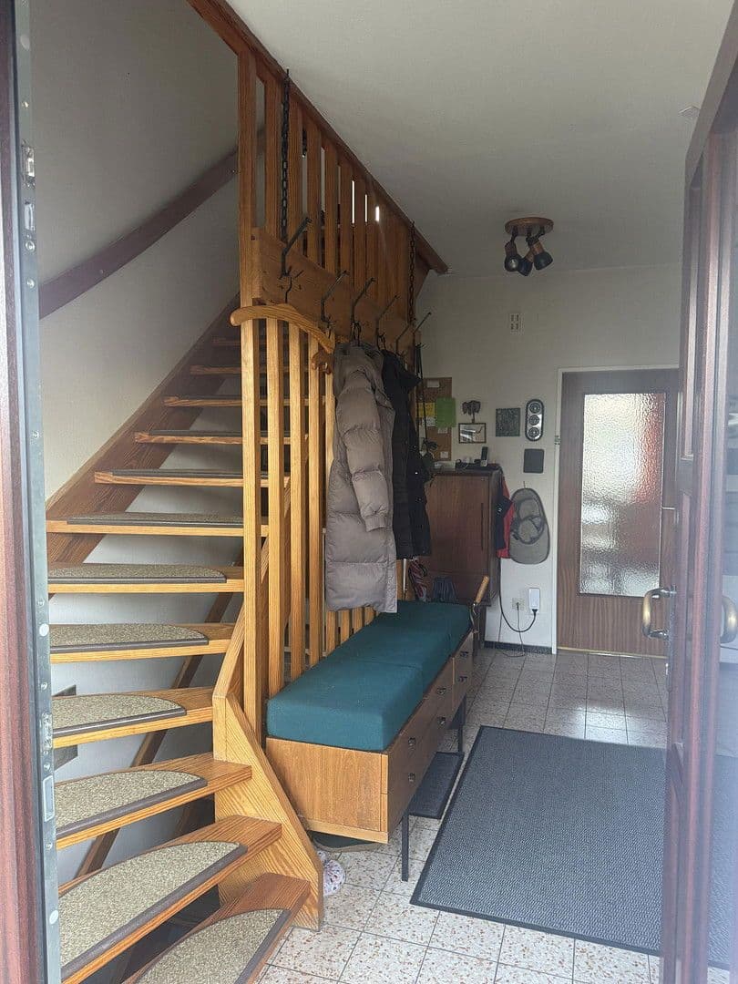 Predaj domu 168 m², pozemek 519 m², Reinbek, Šlezvicko-Holštajnsko Predaj domu 168 m², pozemek 519 m², Reinbek, Šlezvicko-Holštajnsko