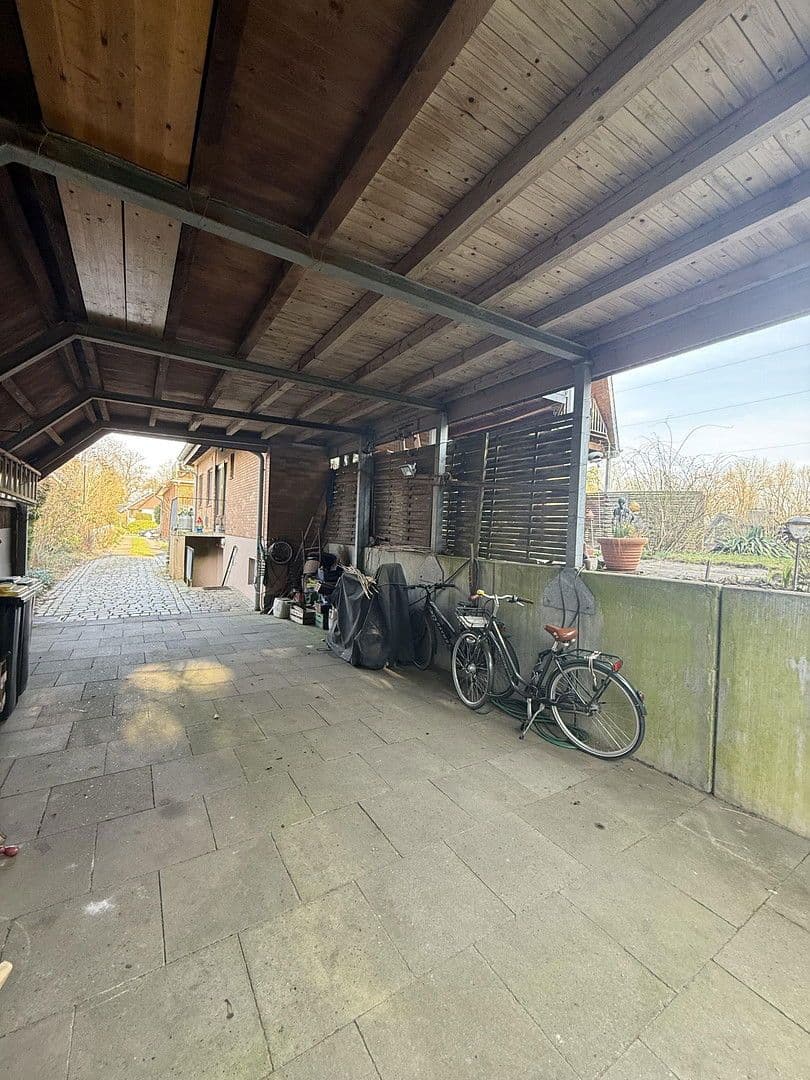 Predaj domu 168 m², pozemek 519 m², Reinbek, Šlezvicko-Holštajnsko Predaj domu 168 m², pozemek 519 m², Reinbek, Šlezvicko-Holštajnsko