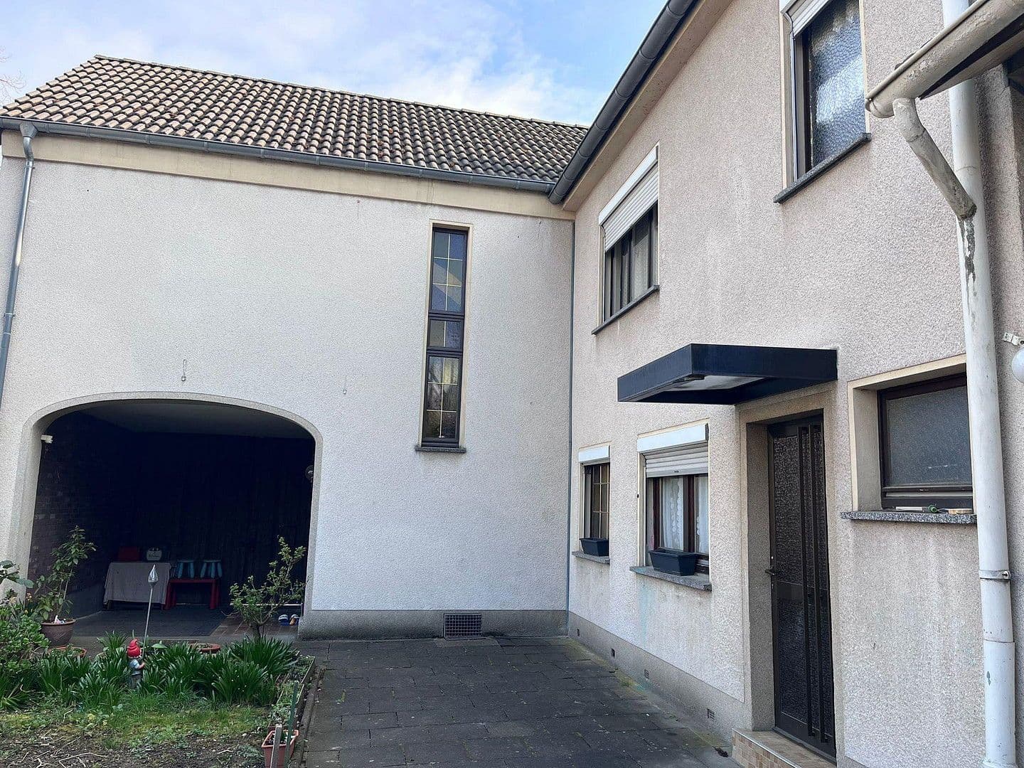 Predaj domu 128 m², pozemek 622 m², Niederkassel, Severné Porýnie - Westfálsko Predaj domu 128 m², pozemek 622 m², Niederkassel, Severné Porýnie - Westfálsko