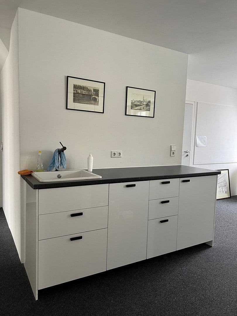 Predaj bytu 7-izbový 151 m², Herdbruckerstrasse 30, Ulm, Bádensko-Wurttembersko Predaj bytu 7-izbový 151 m², Herdbruckerstrasse 30, Ulm, Bádensko-Wurttembersko