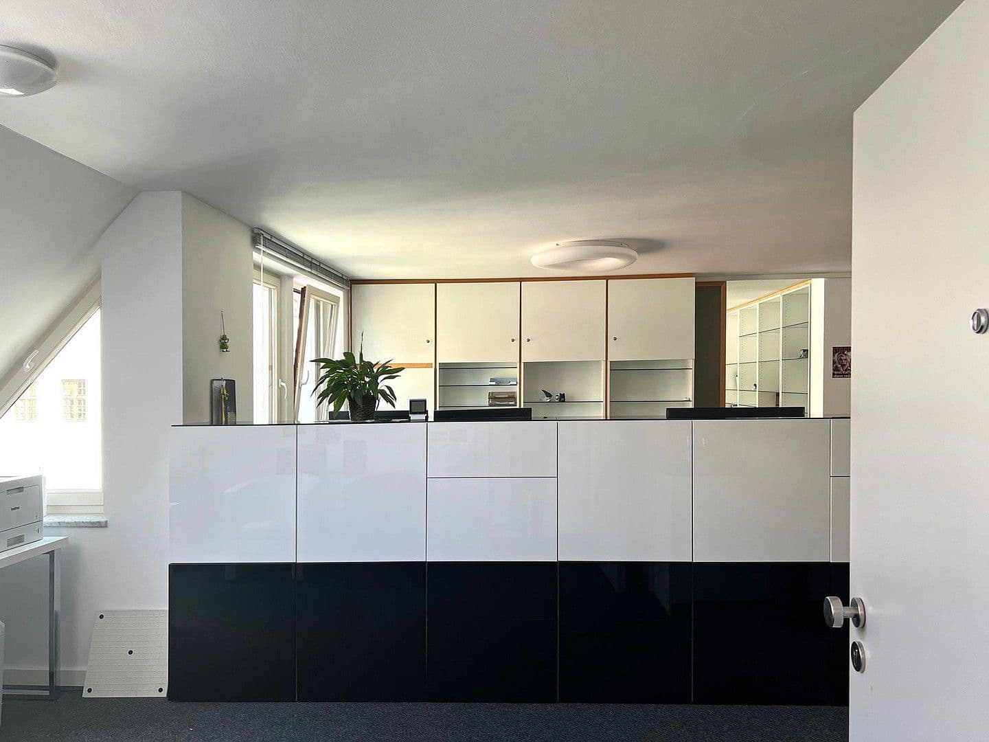 Predaj bytu 7-izbový 151 m², Herdbruckerstrasse 30, Ulm, Bádensko-Wurttembersko Predaj bytu 7-izbový 151 m², Herdbruckerstrasse 30, Ulm, Bádensko-Wurttembersko