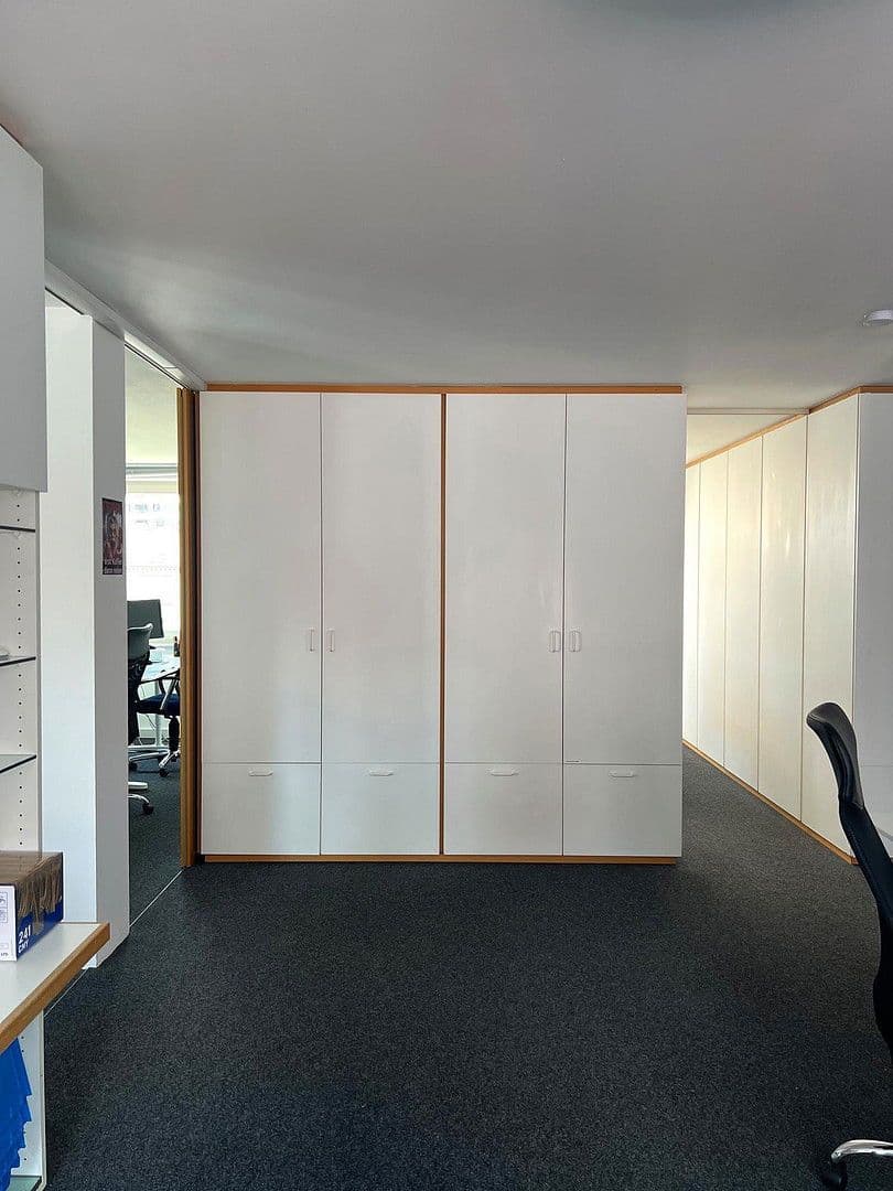 Predaj bytu 7-izbový 151 m², Herdbruckerstrasse 30, Ulm, Bádensko-Wurttembersko Predaj bytu 7-izbový 151 m², Herdbruckerstrasse 30, Ulm, Bádensko-Wurttembersko