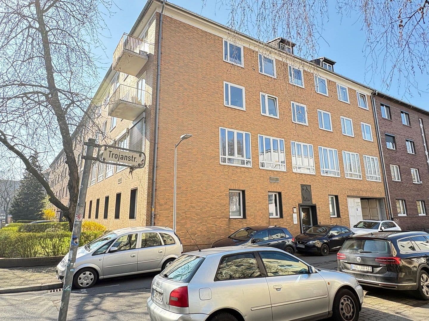 Prenájom bytu 3-izbový 97 m², Trojanstraße 16, Hannover, Dolné Sasko Prenájom bytu 3-izbový 97 m², Trojanstraße 16, Hannover, Dolné Sasko