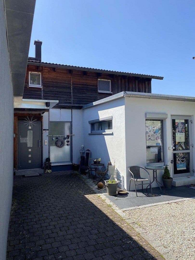 Predaj domu 160 m², pozemek 563 m², Zeil am Main, Bavorsko Predaj domu 160 m², pozemek 563 m², Zeil am Main, Bavorsko