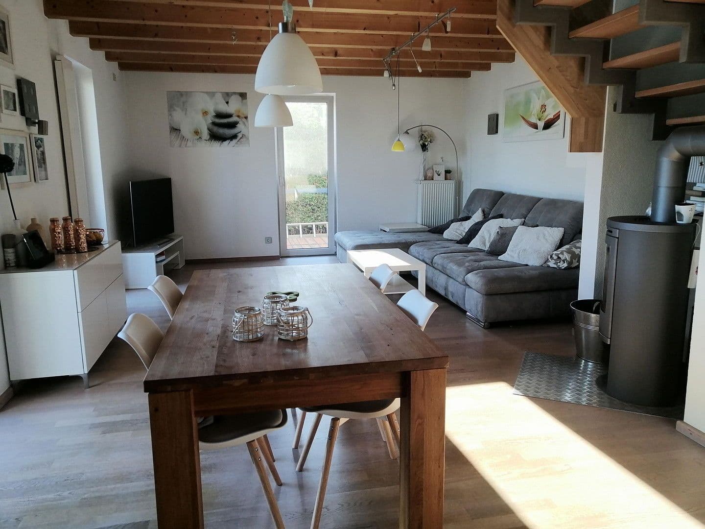 Predaj domu 160 m², pozemek 563 m², Zeil am Main, Bavorsko Predaj domu 160 m², pozemek 563 m², Zeil am Main, Bavorsko