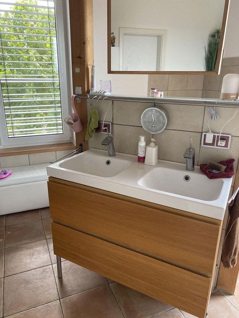 Predaj domu 160 m², pozemek 563 m², Zeil am Main, Bavorsko Predaj domu 160 m², pozemek 563 m², Zeil am Main, Bavorsko