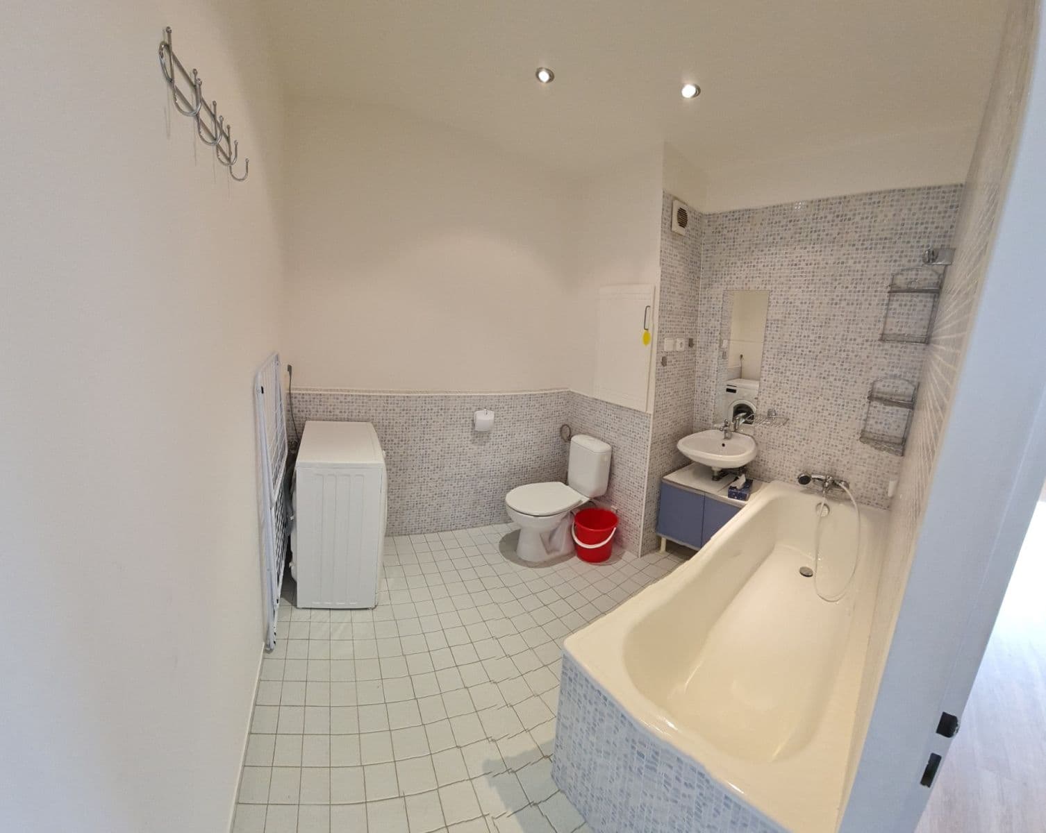 Prenájom bytu 3-izbový 66 m², Novodvorská, Praha, Praha Prenájom bytu 3-izbový 66 m², Novodvorská, Praha, Praha