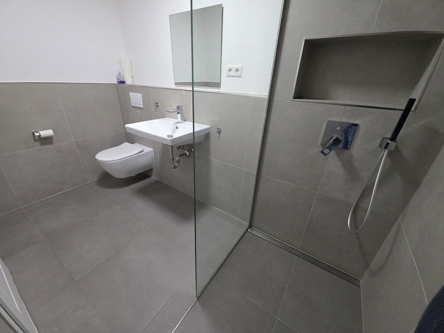 Prenájom bytu 3-izbový 110 m², Hilden, Severné Porýnie - Westfálsko Prenájom bytu 3-izbový 110 m², Hilden, Severné Porýnie - Westfálsko