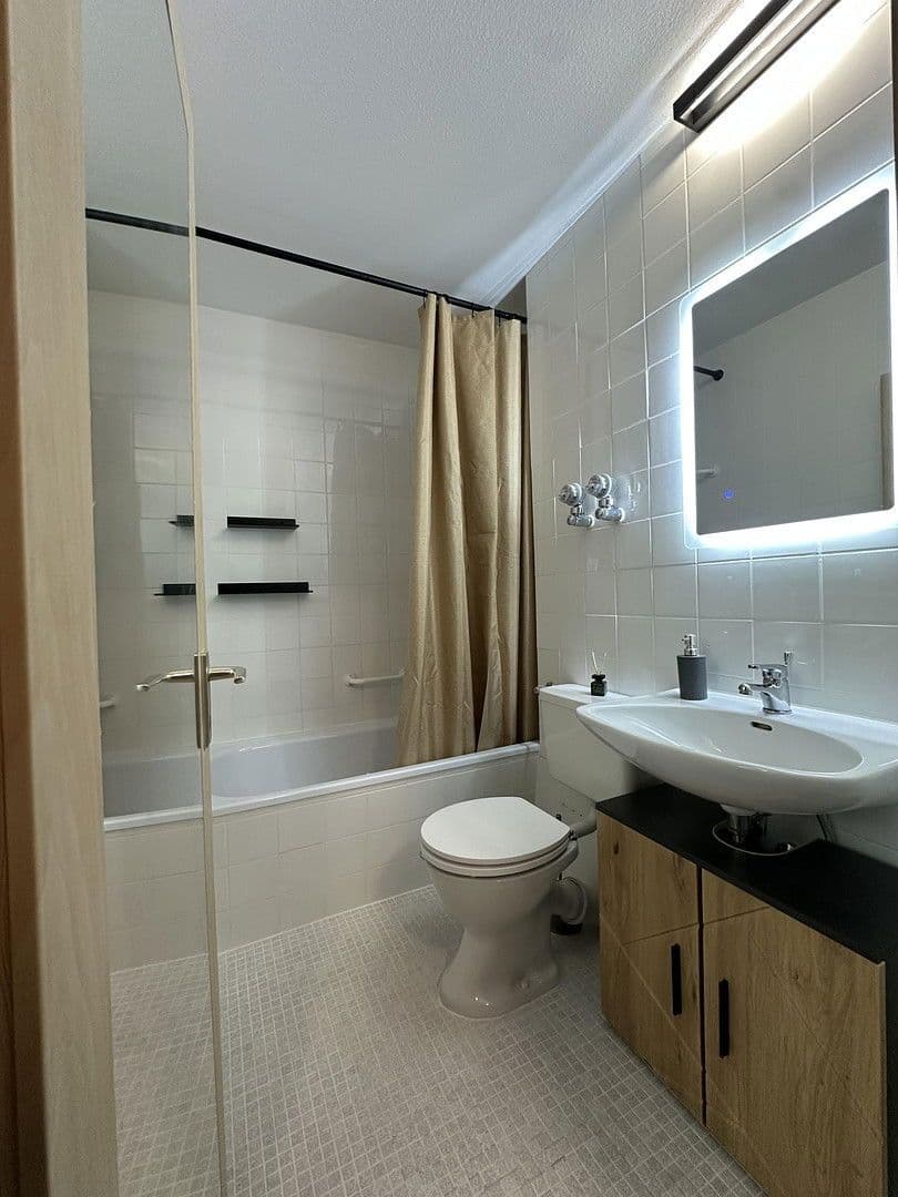 Prenájom bytu 1-izbový 39 m², Maler Lochbihler Str.16, Kempten (Allgäu), Bavorsko Prenájom bytu 1-izbový 39 m², Maler Lochbihler Str.16, Kempten (Allgäu), Bavorsko